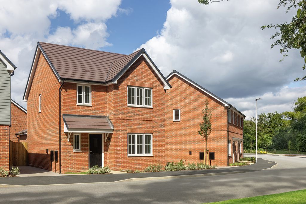 New houses for sale in Finchampstead, Wokingham Cala Homes