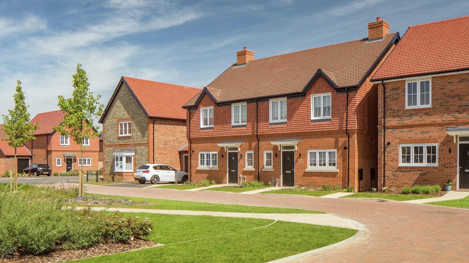 New Monks Park, Lancing New homes in West Sussex Cala Homes