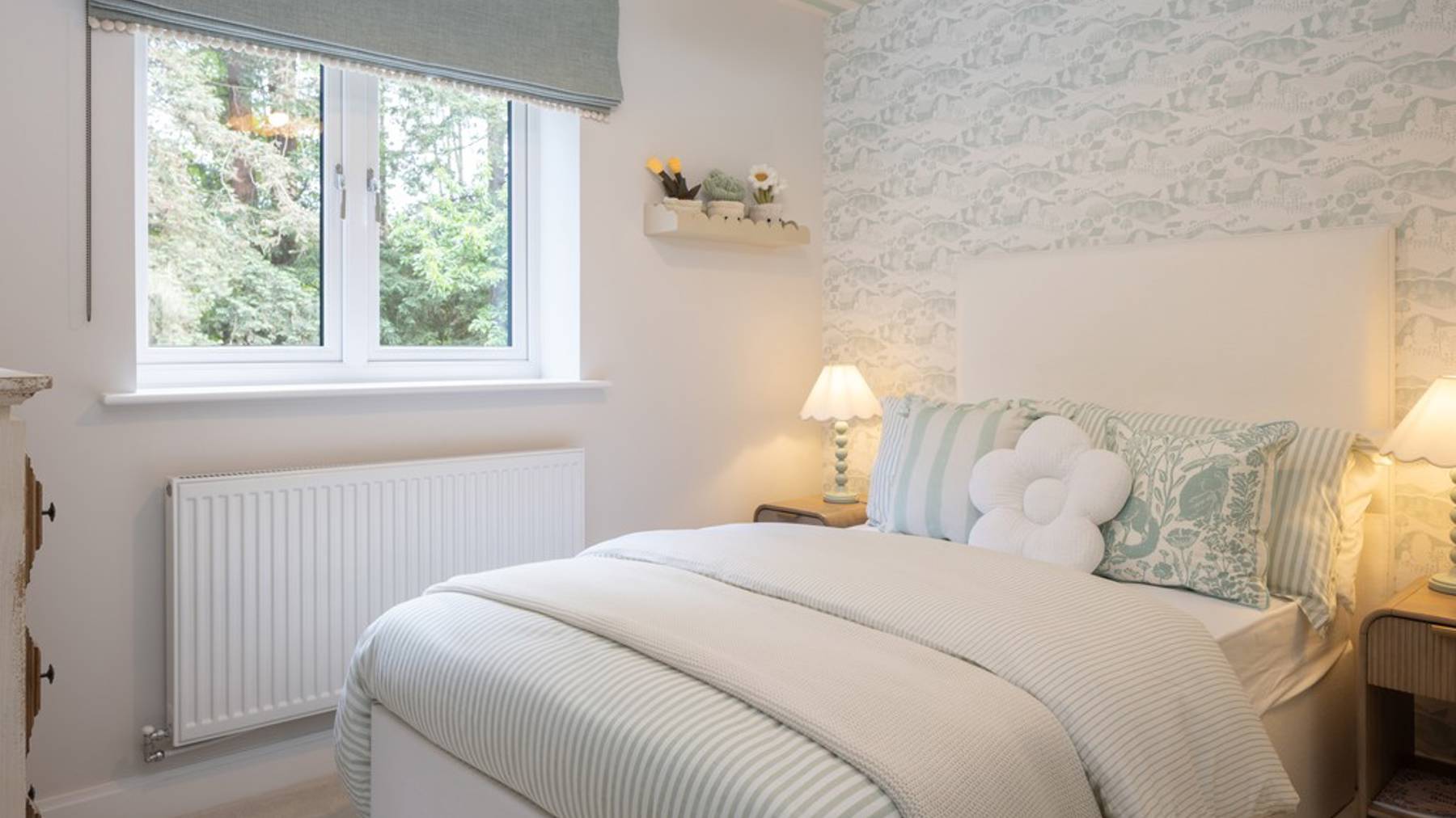The Orpine, Samuel Gardens Bedroom