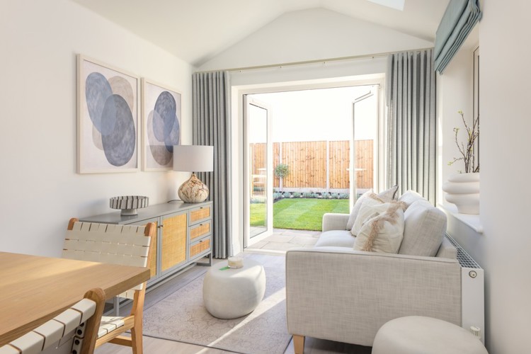 family room in 3 bedroom houses for sale kings langley