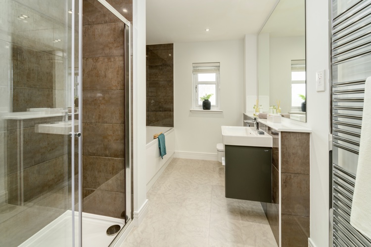Vb1972658 Cala North Craibstone Estate South Plot 275 The Lowther Family Bathroom
