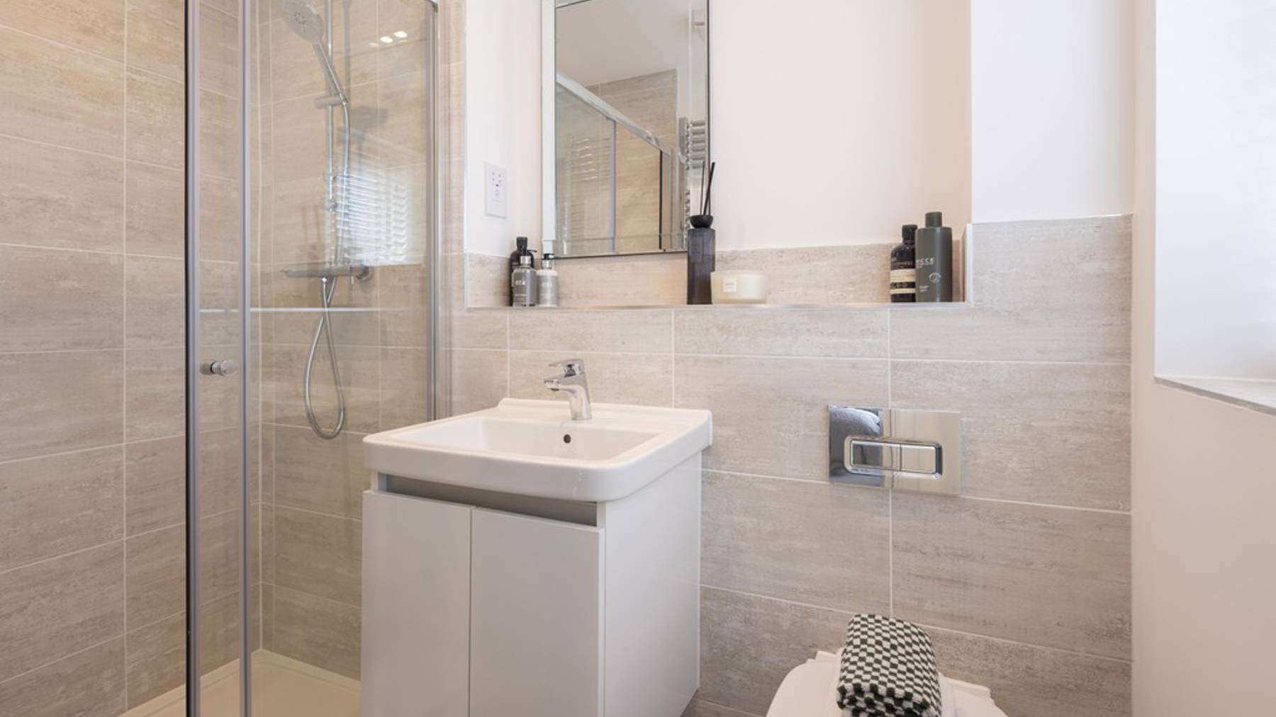 The Fir | Ensuite
