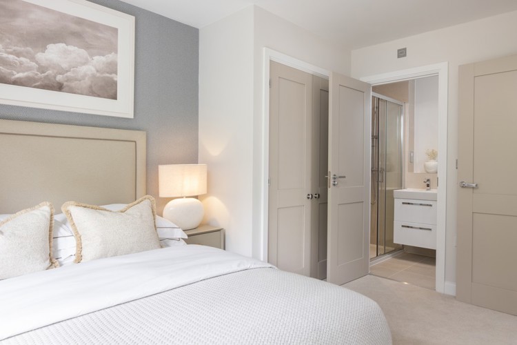 New build homes in Ascot