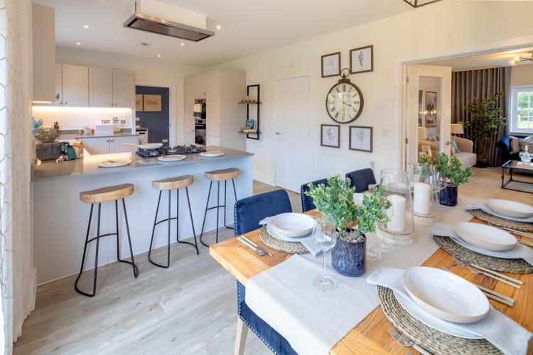 York house type kitchen, 4 bedroom house for sale in Shrivenham