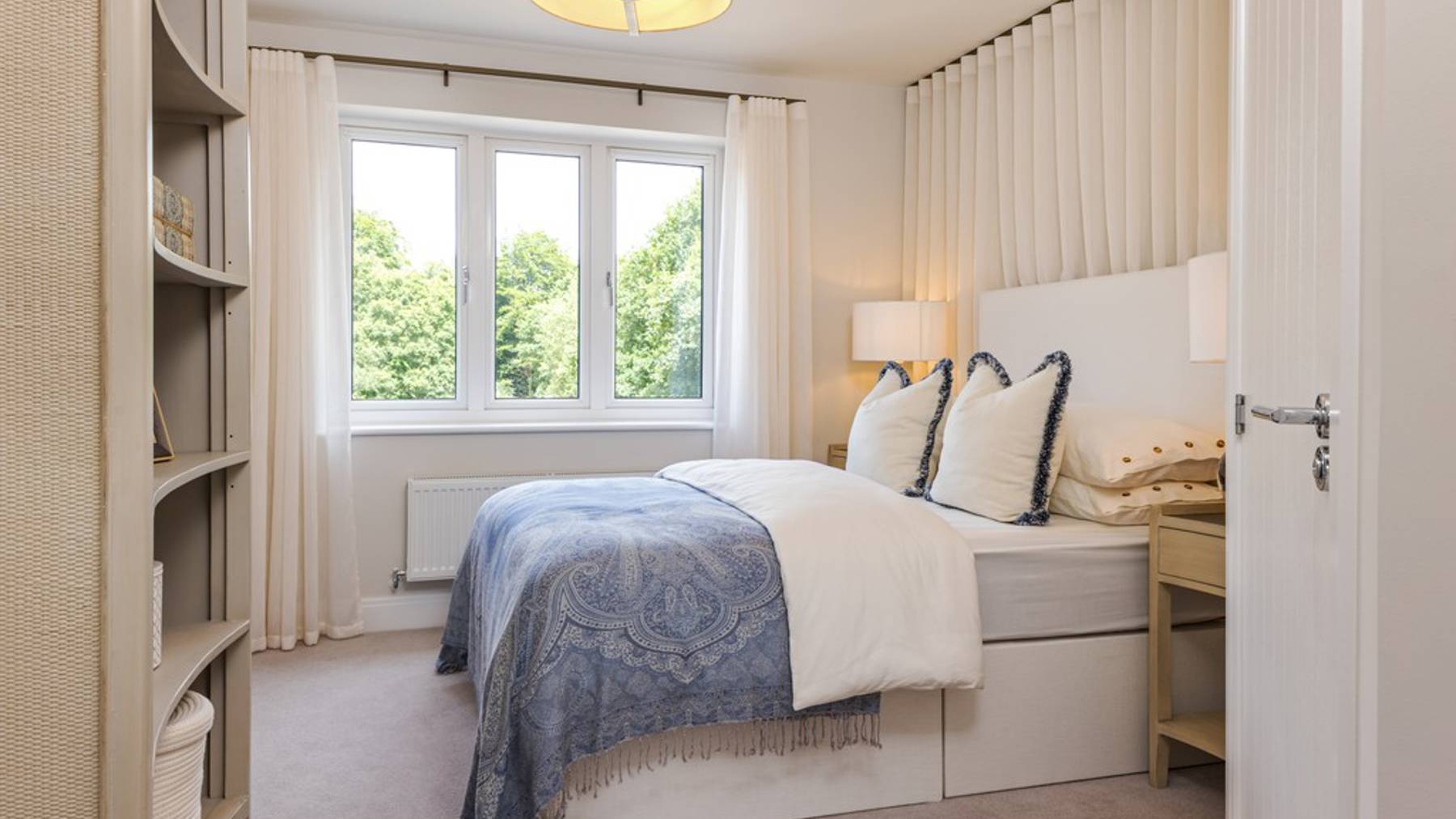 The Rowan, Samuel Gardens Bedroom