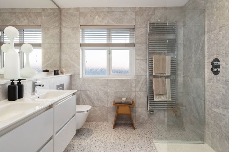 macrae burnland meadows showhome_bathroom