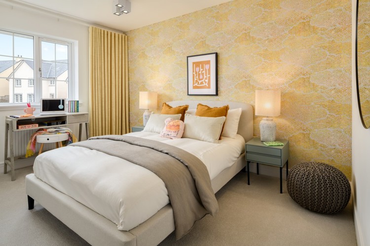 3 bedroom showhome | principal bedroom with en suite and fitted wardrobes