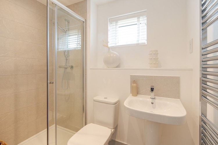 Bayberry house type bathroom, 2 bedroom house for sale in Bicester