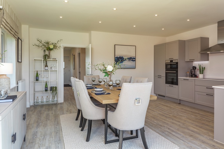 Vb1829441 8376 15 Plot1 CALA At Beaulieu Chelmsford Kitchen Dining