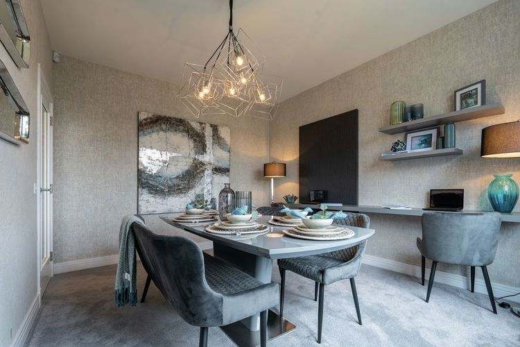 Vb2189083 Dining Room To Door