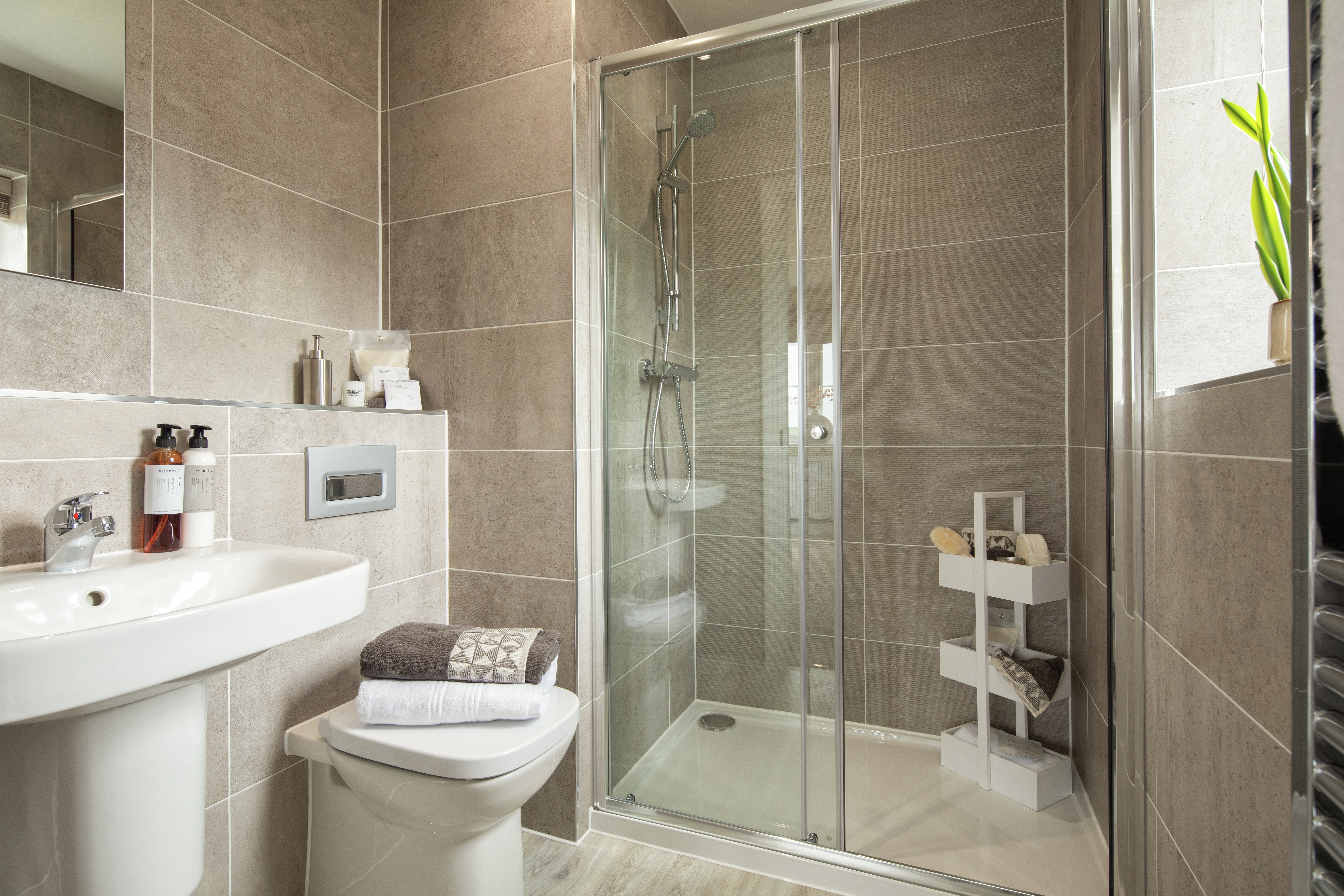 Hampton Lakes New Homes In Peterborough Cala Homes