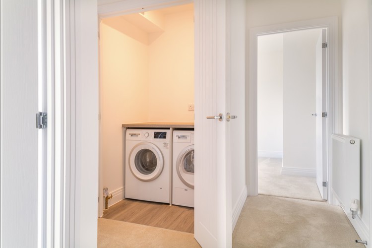 Twinberry house type utility, 4 bedroom house for sale in Didcot