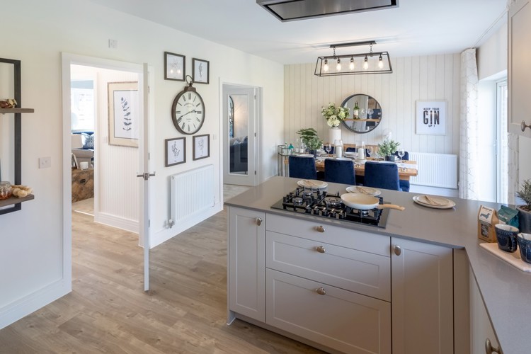 York house type kitchen, 4 bedroom house for sale in Shrivenham