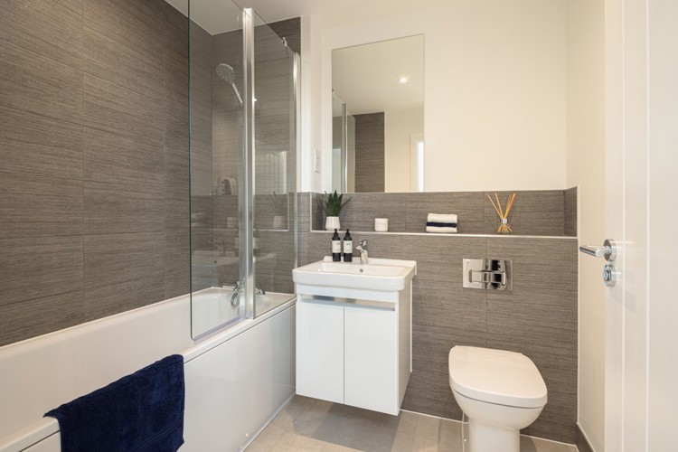 Familybathroom Chariotfields Biddenham
