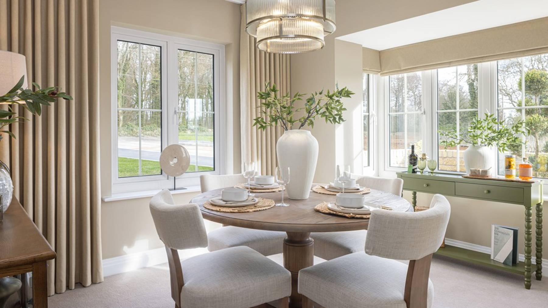 The Rowan Bliss Willows Dining Room