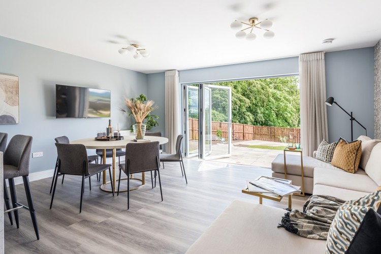 Open plan dining and family area