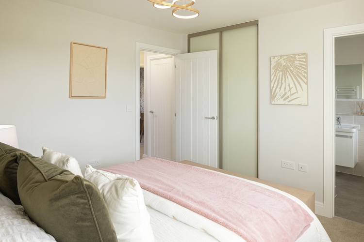 Eglingham_Bedroom with ensuite 
