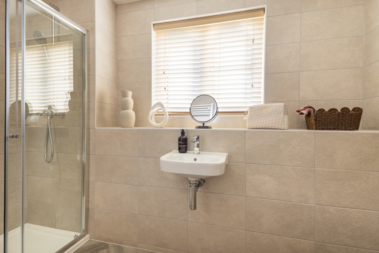 The Walford Bedroom 2 Ensuite