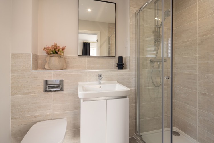 The Alder | Ensuite