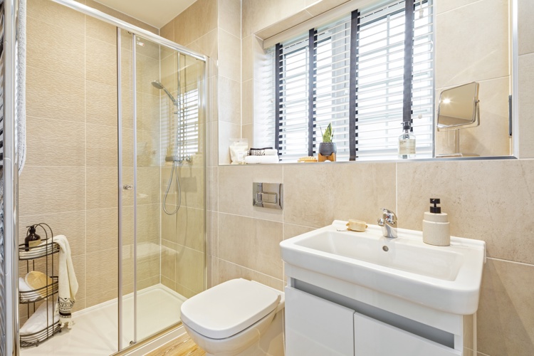 Vb1924497 8561 71 Plot1 Ufford Chase Great Bentley Bedroom1 Ensuite