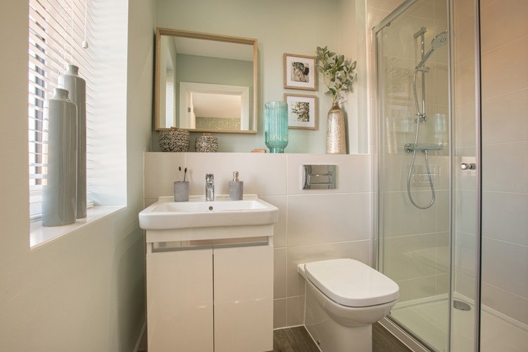 Bathroom in our 4 bedroom houses for sale kings langley