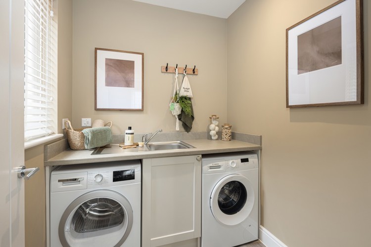 Nobel Park, Poplar utility - 4 Bedroom House For Sale In Didcot