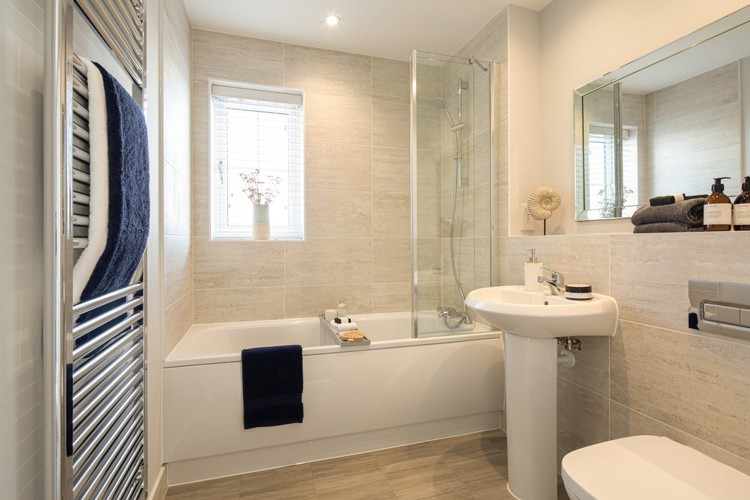 The Himscot_Bathroom_Ufford Chase, Great Bentley