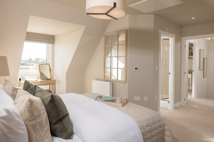 Cala At Himley Village Bicester Tulipwood Bed2v3