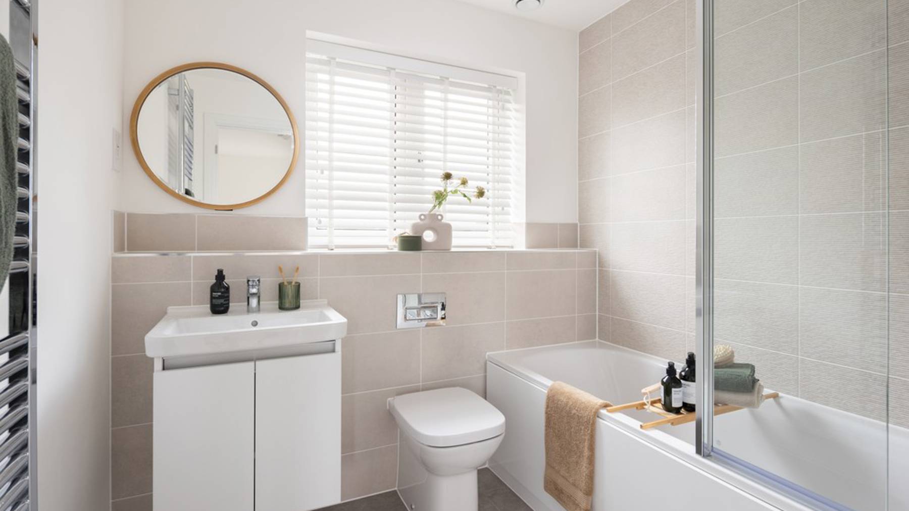 The Silvergrass, Samuel Gardens Bathroom