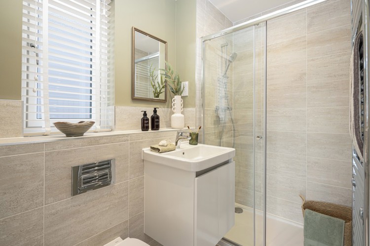 Nobel Park, Poplar Bathroom 4 Bedroom House For Sale In Didcot (4)