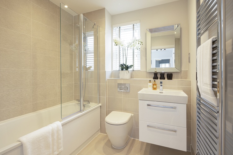 Eglingham_Bathroom