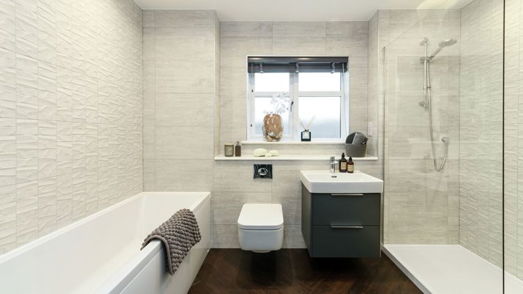 Vb1913291 Cala Cults Fraiarsfield West Kennedy Family Bathroom Zacandzac