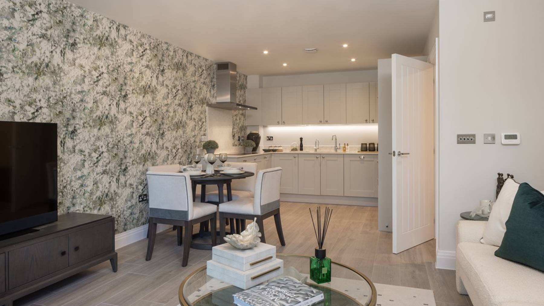 New build apartments Weybridge