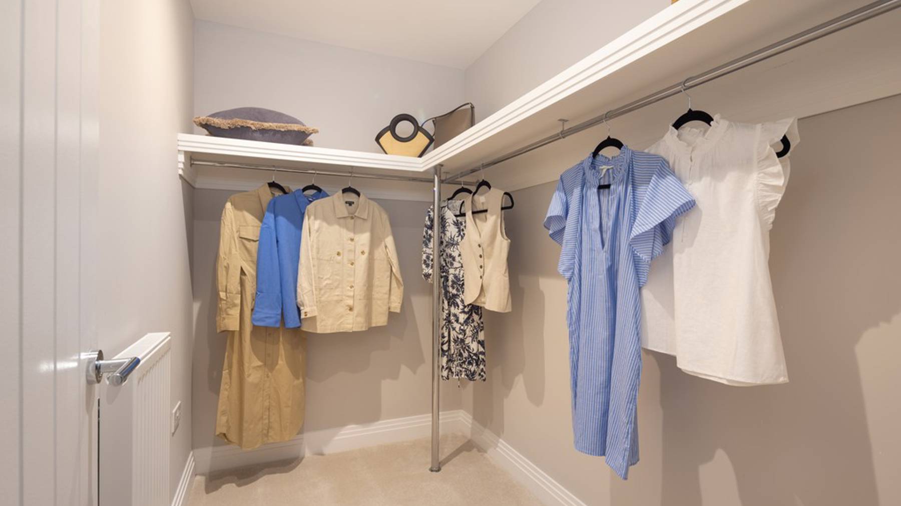 The Wishbone Randall Fields Dressing Room