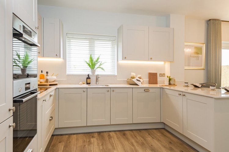 Gidea house type kitchen, 4 bedroom house for sale in Shrivenham