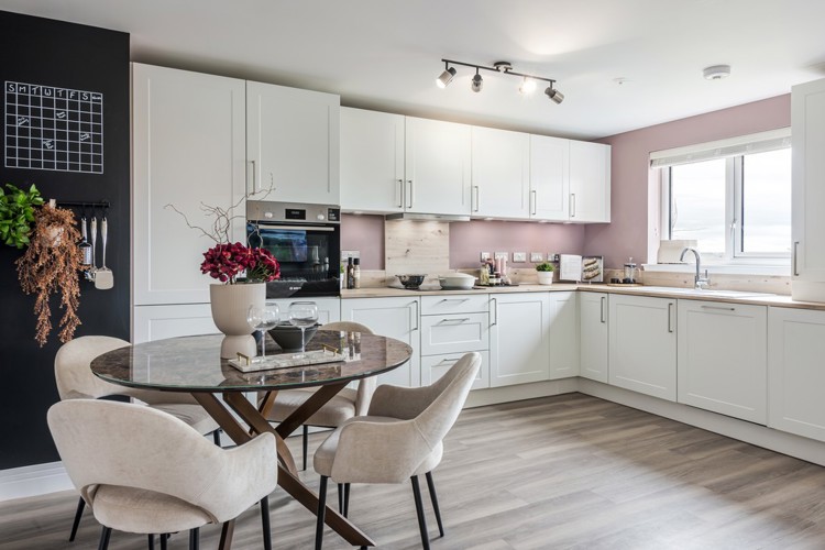 3 Bed Apartment | Kitchen Dining