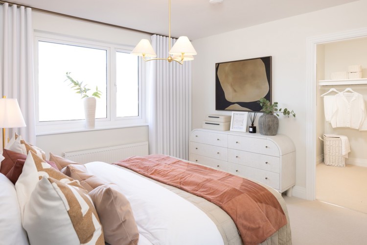 Pine house type bedroom 2, 4 bedroom house for sale in Bicester