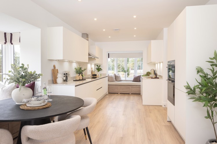 The Magnolia | Kitchen/dining room