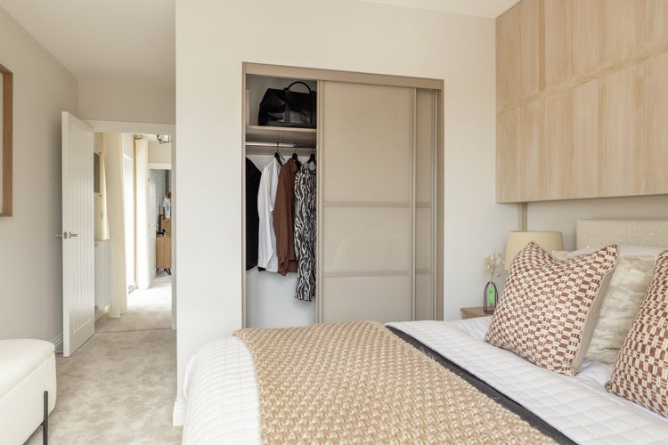 Vb2286913 Plot 84 Waterbeach Bedroom1