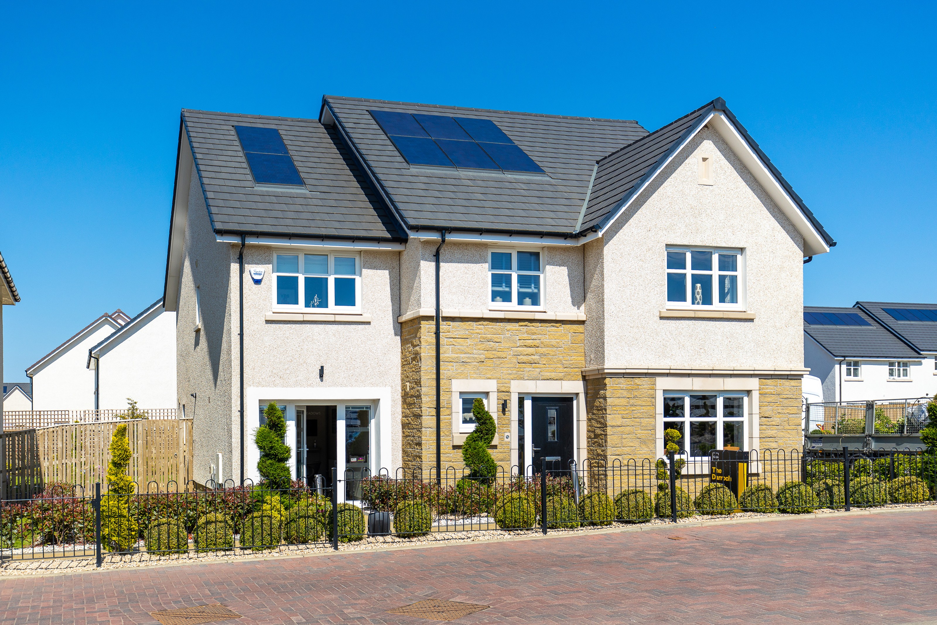 Gilchrist Gardens, Houses for Sale in Erskine, Renfrewshire Cala Homes