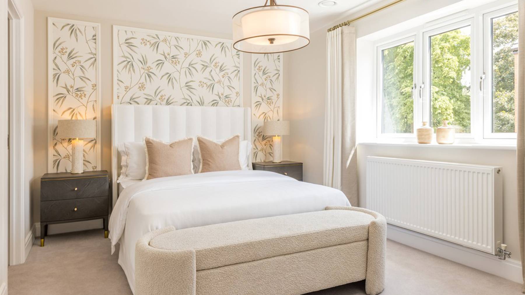 The Foxglove At Samuel Gardens bedroom