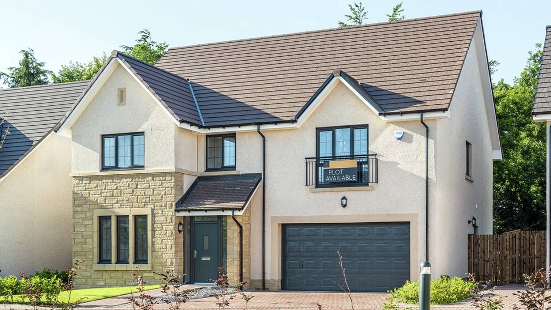 Lewis 5 Bedroom House For Sale In