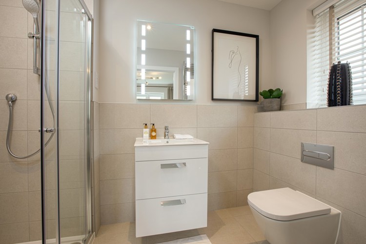 Drayton house type bathroom, 3 bedroom house for sale in Shrivenham