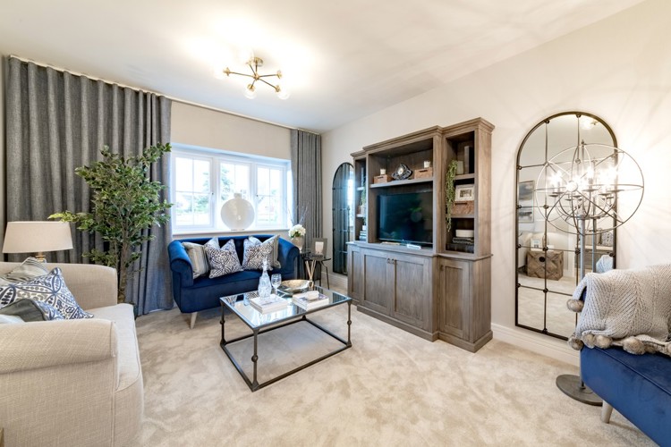 York house type livingroom, 4 bedroom house for sale in Shrivenham