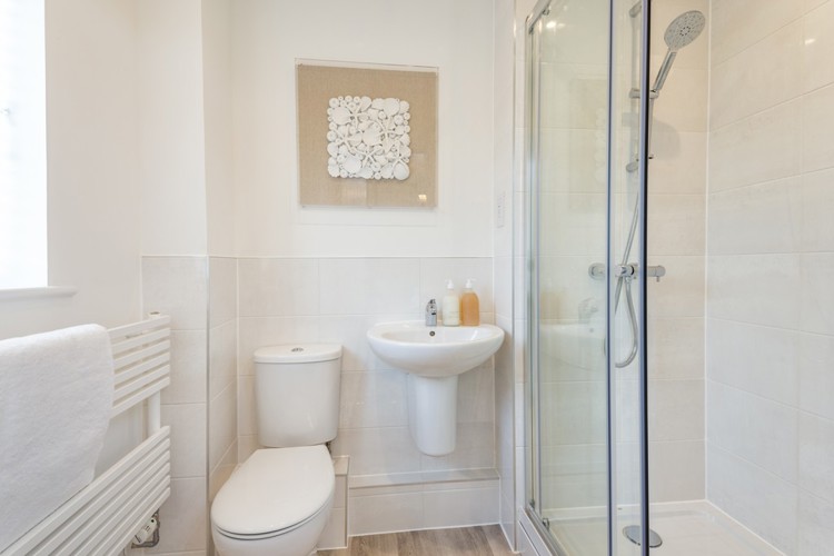 En suite - New Monks Park