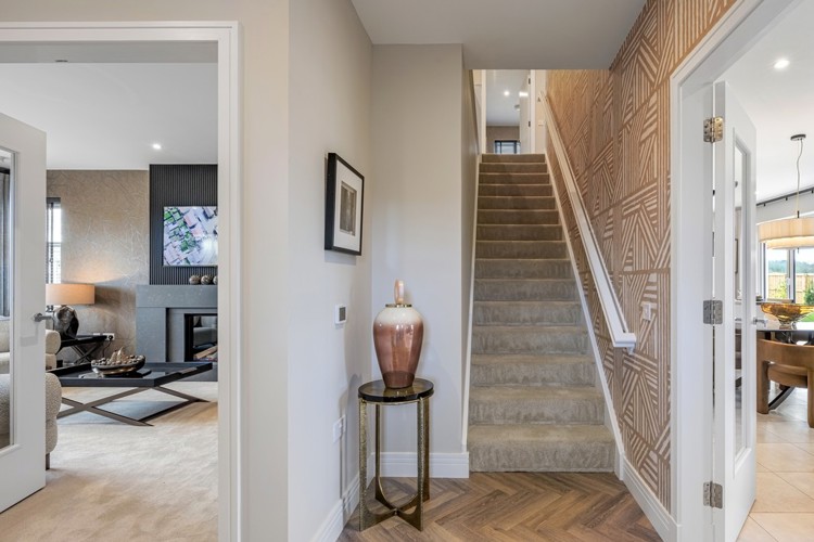 5 bedroom home for sale | hallway | Cala Homes 
