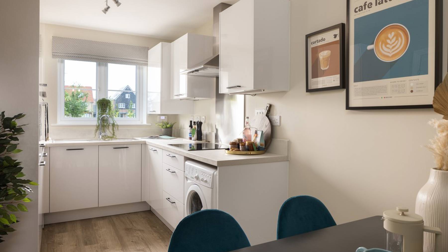 The Rosewood Hampton Lakes Kitchen Dining (2)