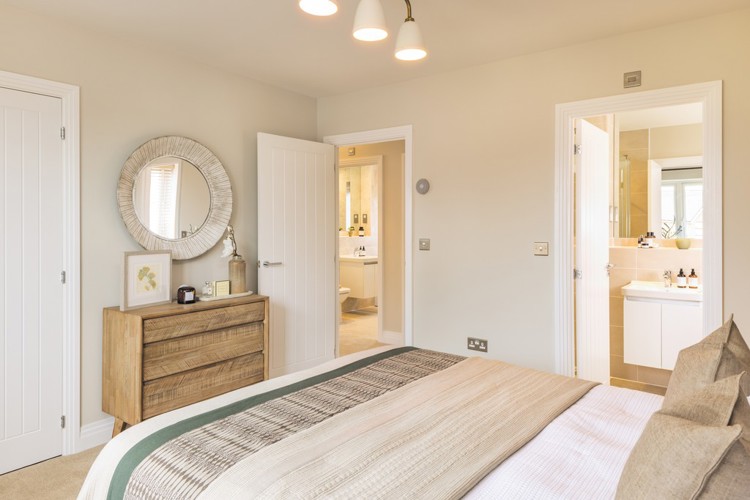 Walnut | Bedroom 1