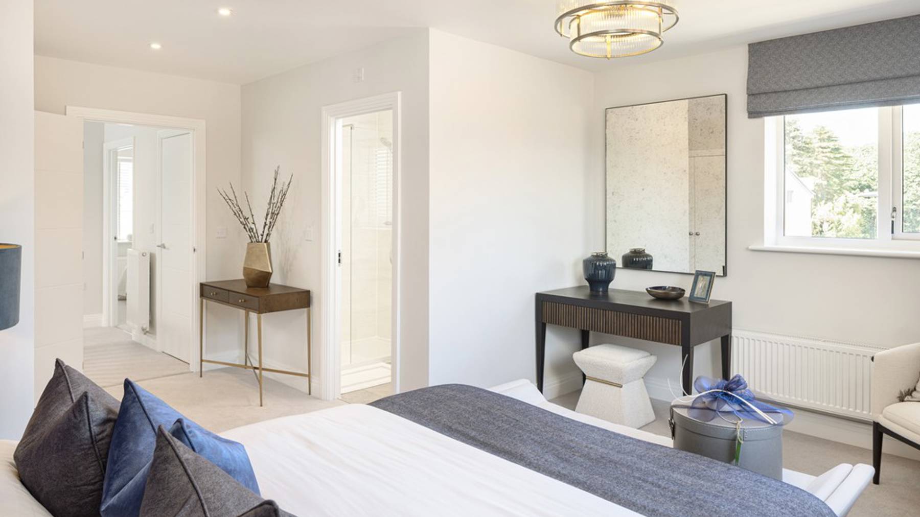 The Silverbell Bed2 Wivenhoe Gardens