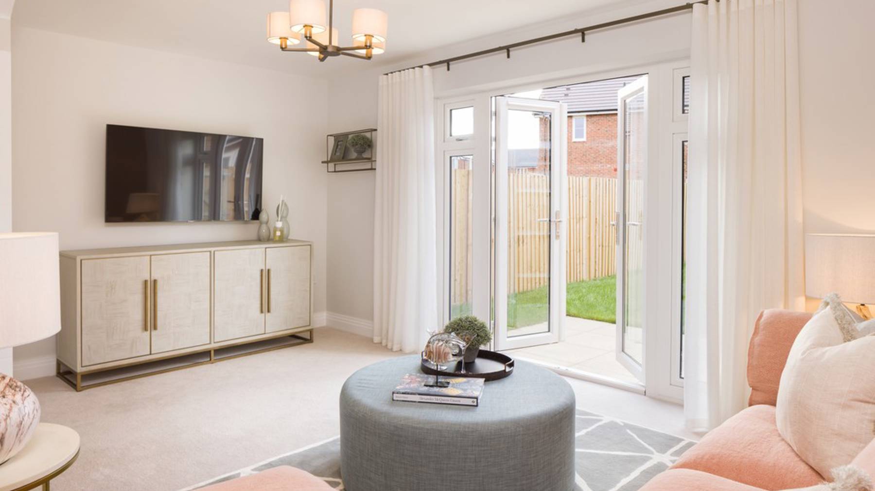 2 Bedroom home for sale Finchampstead